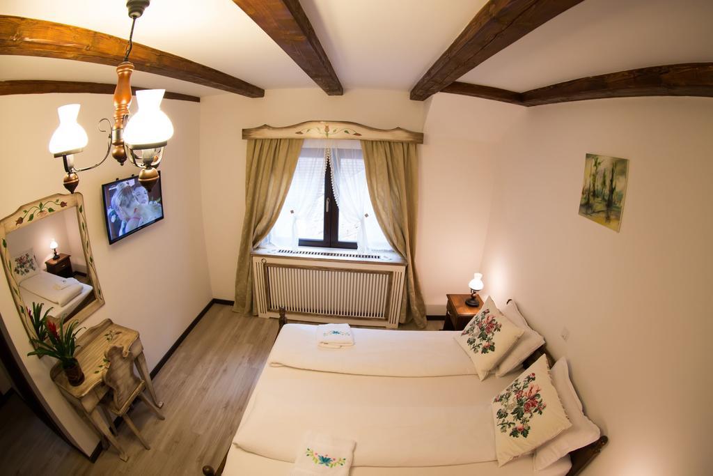 Hotel Casa Stefania Tălmaciu Zimmer foto
