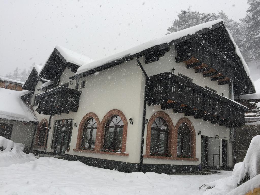 Hotel Casa Stefania Tălmaciu Exterior foto