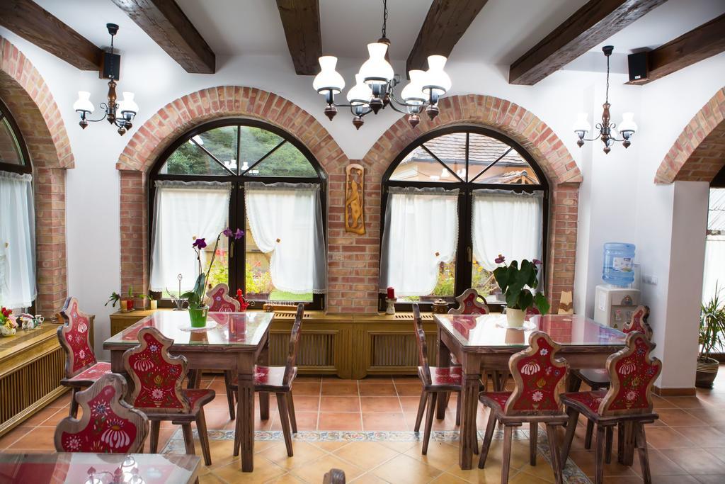 Hotel Casa Stefania Tălmaciu Exterior foto