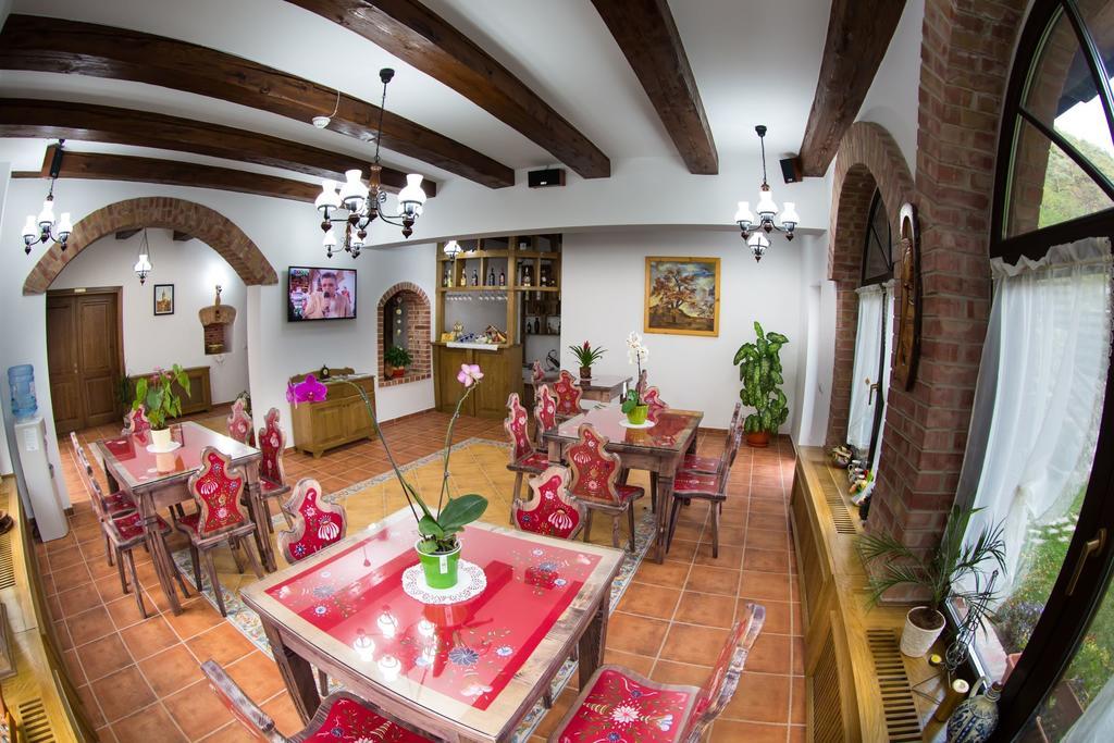 Hotel Casa Stefania Tălmaciu Exterior foto