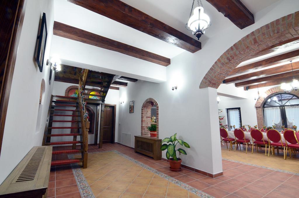 Hotel Casa Stefania Tălmaciu Exterior foto